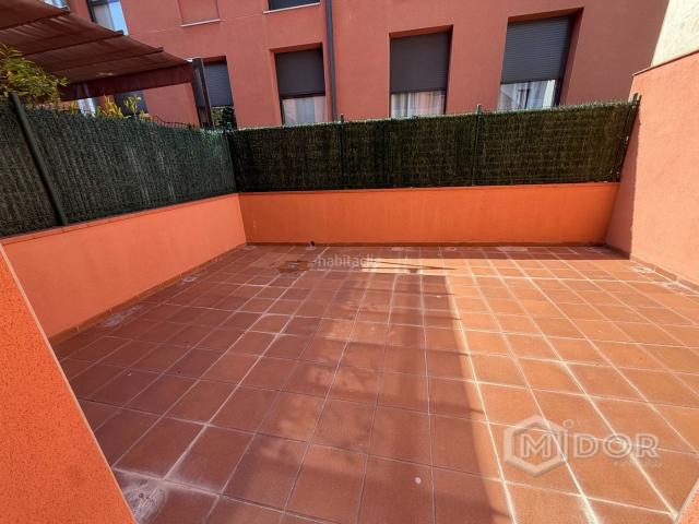 Piso en venta en Sant Feliu de Guíxols, Eixample Costa Brava. PLANTA BAJA CON TERRAZA A TAN SOLO 650m DE LA PLAYA. Pisos Sant Feliu de.