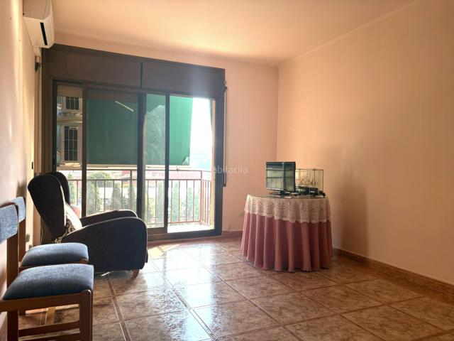 Piso en venta en Sant Feliu de Llobregat, Roses Castellbell. En Rambla Marquesa de Castellbell. Pisos Sant Feliu de.