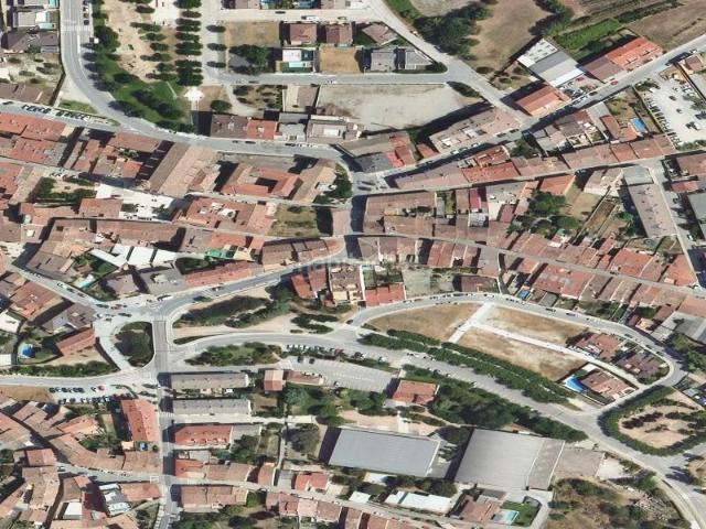 Piso en venta en Sant Hipòlit de Voltregà. Piso en Paseo Pares en Sant Hipòlit de Voltregà, Barcelona. Pisos Sant Hipòlit de.