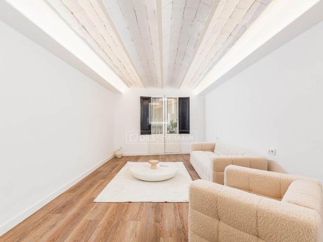 Piso en venta en Sant Joan de Vilatorrada. Piso en excelentes condiciones de 2 dormitorios con 8m terraza en venta en Gótico. Pisos Sant Joan de.