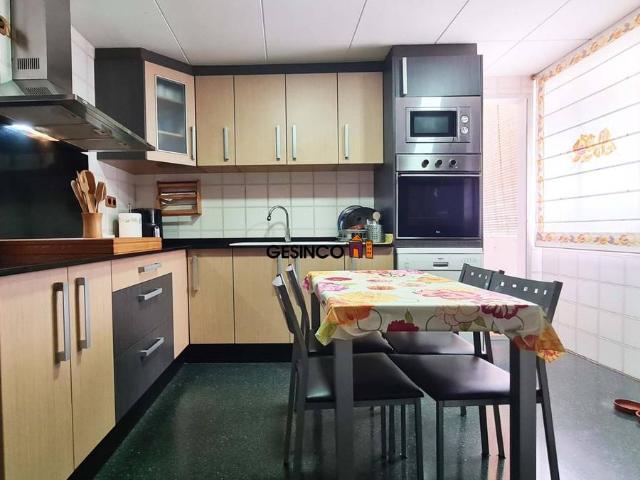 Piso en Venta en Sant Josep Zona Hospital