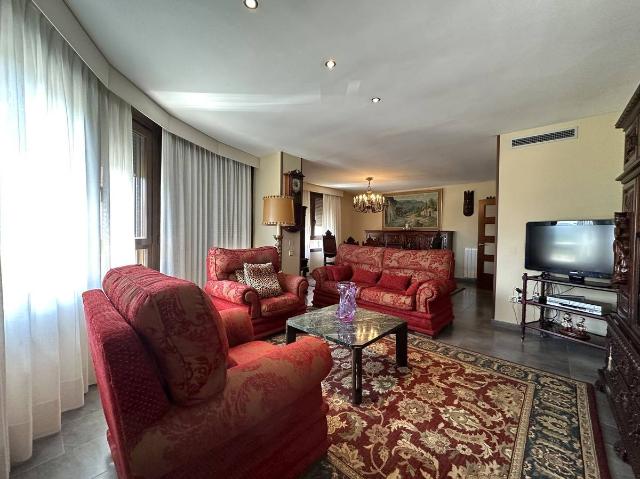 Piso en Venta en Sant Josep Zona Hospital