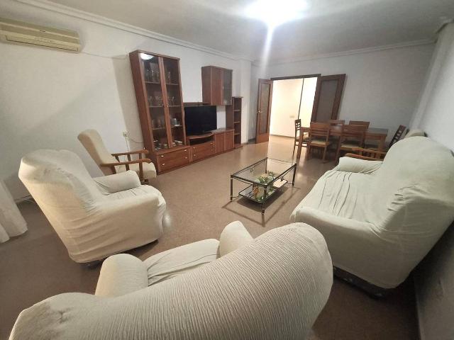Piso en Venta en Sant Josep Zona Hospital