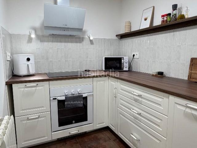 Piso en venta en Sant Jaume de Llierca. Piso totalmente reformado, amueblado y listo para entrar a vivir. Pisos Sant Jaume de.