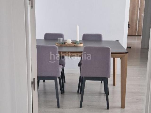 Piso en venta en Sant Just Desvern, Mas Lluí Els Miralls. Una vivienda moderna y luminosa en un entorno residencial privilegiado. Pisos Sant Just.