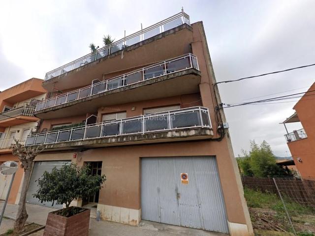 Piso en venta en Sant Martí Sarroca. Se vende piso CESIÓN DE REMATE en Calle Cañada Barcelona 9 de Sant Martí Sarroca Barcelona. Pisos Sant Martí.