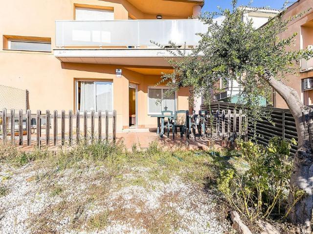 Piso en venta en calle De Les Flors, Sant Sadurní d´Anoia, de 80 m² 3 habitaciones por 305.000