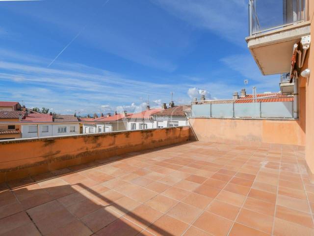Piso en venta en Sant Pere de Torelló. Pis amb terrassa a Sant Pere de Torelló. Pisos Sant Pere de.