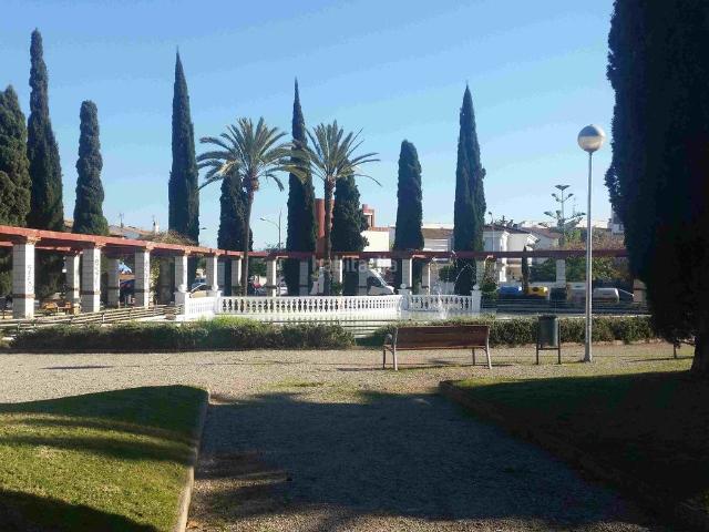 Piso en venta en Sant Pere de Ribes, Centre. CAMBIO DE USO DE LOCAL A VIVIENDA PLANTA BAJA CENTRO CIUDAD. Pisos Sant Pere de.