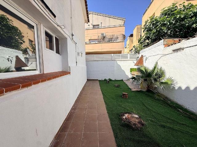 Piso en venta en calle De Lluís Companys, Sant Pere de Ribes, de 50 m² 2 habitaciones por 230.000