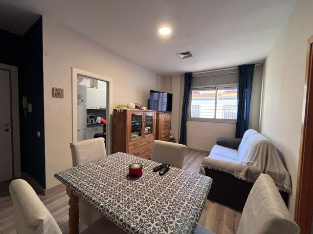 Piso en venta en Sant Pere de Ribes, Les Roquetes. Acogedor piso en Sant Pere de Ribes, perfecto para entrar a vivir. Pisos Sant Pere de.