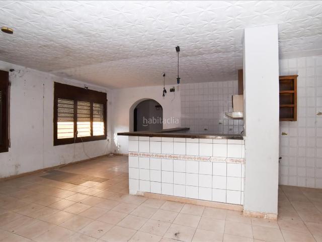 Piso en venta en Sant Pere Pescador Costa Brava. OPORTUNIDAD! AMPLIO PISO DE 146 M CON 2 HABITACIONES Y 2 BAÑOS EN SANT PERE PESCADOR. Pisos Sant Pere.