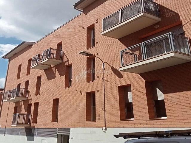 Piso en venta en Sant Vicenç de Castellet. Gran oportunidad de comprar un piso de cuatro habitaciones en la localidad de San Vicenç de Castellet en Barcelona. No dejes pasa. Pisos Sant Vicenç de.