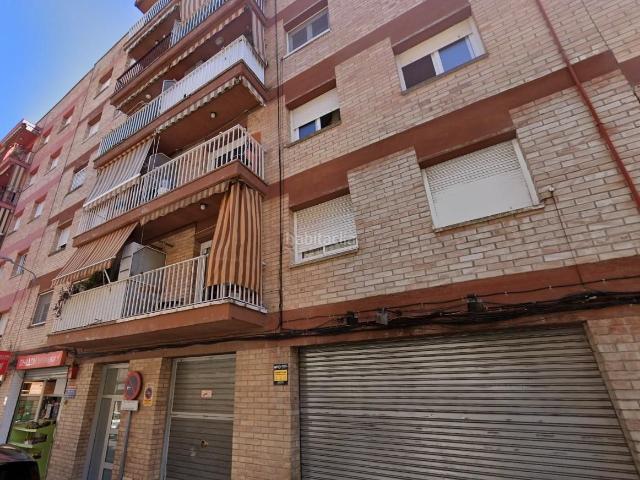 Piso en venta en Santa Margarida de Montbui. Se vende piso ALQUILADO en Calle Sant Jaume de Santa Margarida de Montbuí Barcelona. Pisos Santa Margarida de.