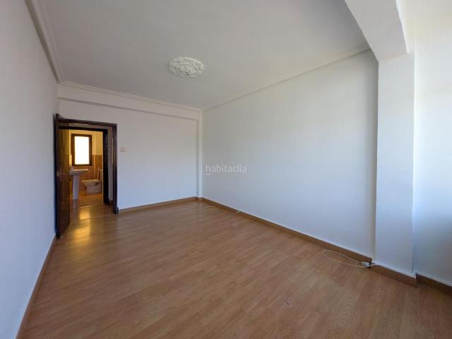 Piso en venta en Santa María de Cayón. PISO EN LA PENILLA DE CAYÓN. Pisos Santa María de.