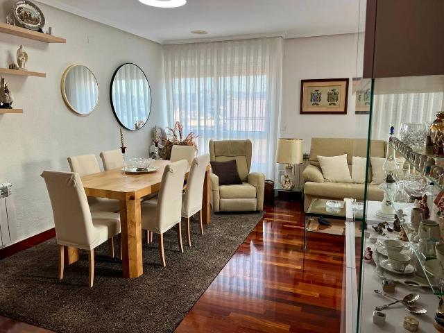 Piso en Venta en Santa María de Gracia
