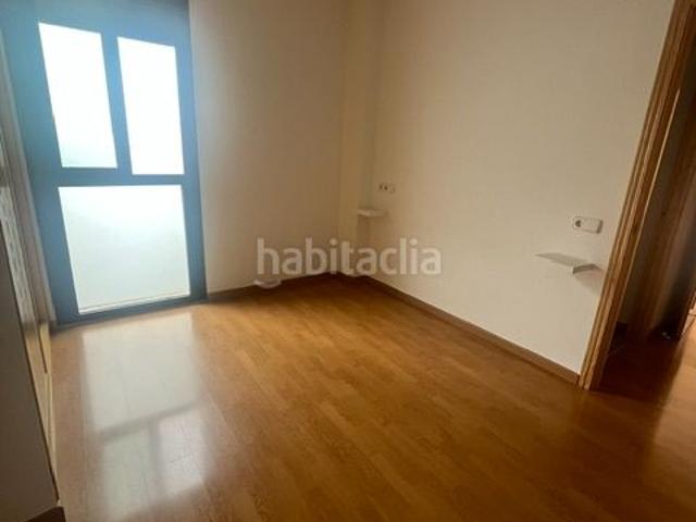 Piso en venta en Santa María de la Alameda. PISO EN YUNCLER. Pisos Santa María de la.