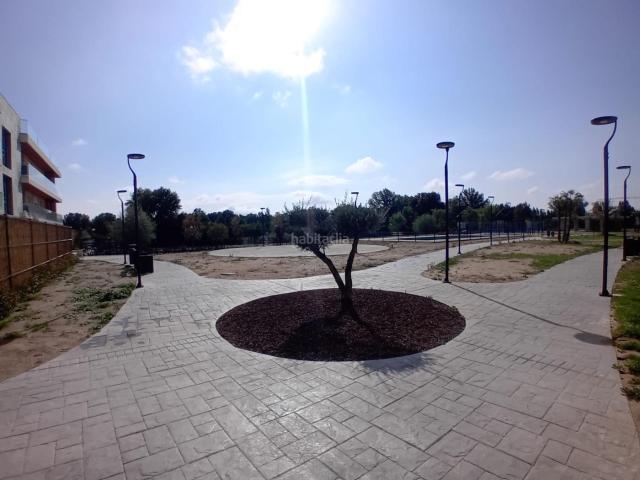 Piso en venta en Santa Marta de Tormes. VIVIENDAS A ESTRENAR EN RESIDENCIAL RIBERA DEL TORMES I, ubicadas en La Fontana, junto a la Isla del Soto. Pisos Santa Marta de.