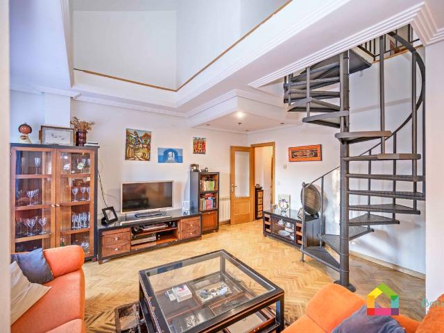 Piso en Venta en Santa Bárbara