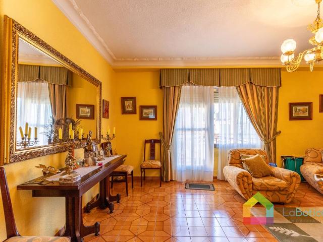 Piso en Venta en Santa Bárbara