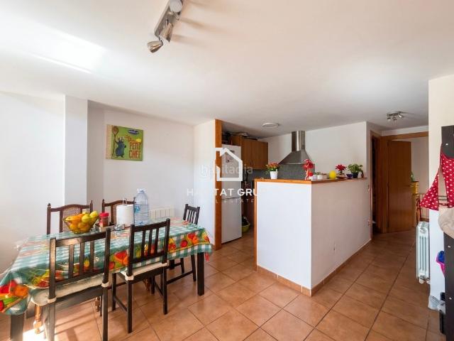 Piso en venta en Santa Coloma de Farners. Ático Dúplex exclusivo con Terraza Privada en Suite y opción de Garaje. Pisos Santa Coloma de.