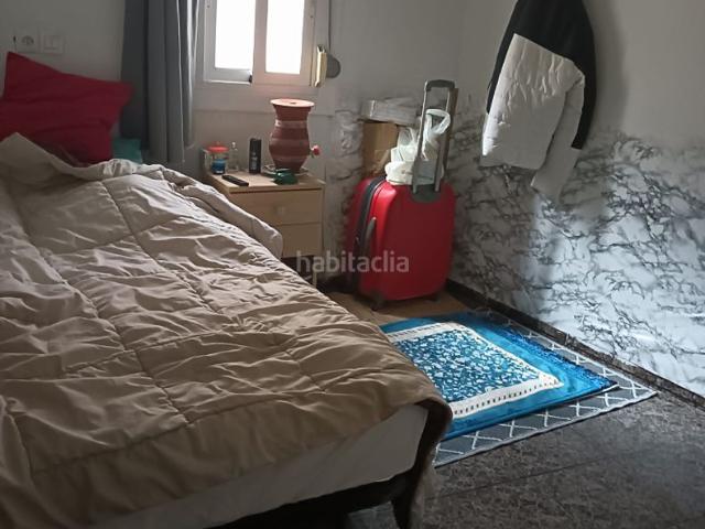 Piso en venta en Santa Coloma de Gramenet, El Raval. GANGA! SE VENDE CON INQUILINO ! OPORTUNIDAD DE INVERSIÓN!. Pisos Santa Coloma de.