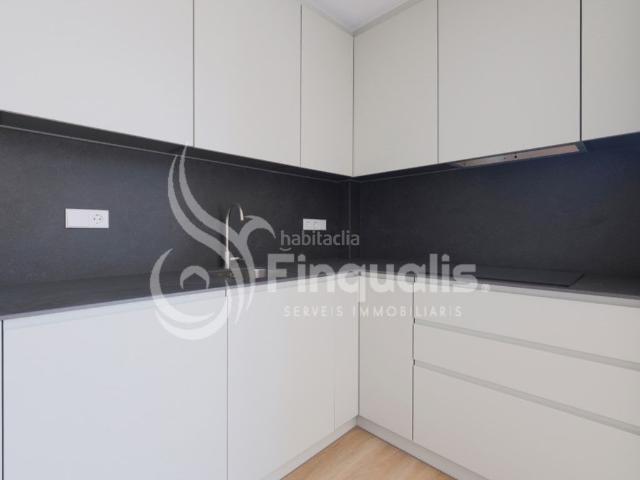Piso en venta en Santa Eulàlia de Ronçana. PISOS OBRA NUEVA EN EL CENTRO CON TERRAZA, PARKING Y TRASTERO. Pisos Santa Eulàlia de.