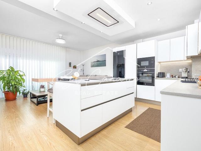 Piso en venta en Santa Lucía de Tirajana, Sardina. Piso en venta Calle Telde Vecindariocentro San Pedro Martir. Pisos Santa Lucía de.