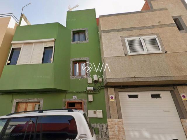 Piso en venta en Santa Lucía de Tirajana, Vecindario El Doctoral Cruce de Sardina. Venta Vivienda alquilada en Calle Granada, 58 Santa Lucía de Tirajana. Pisos Santa Lucía de.