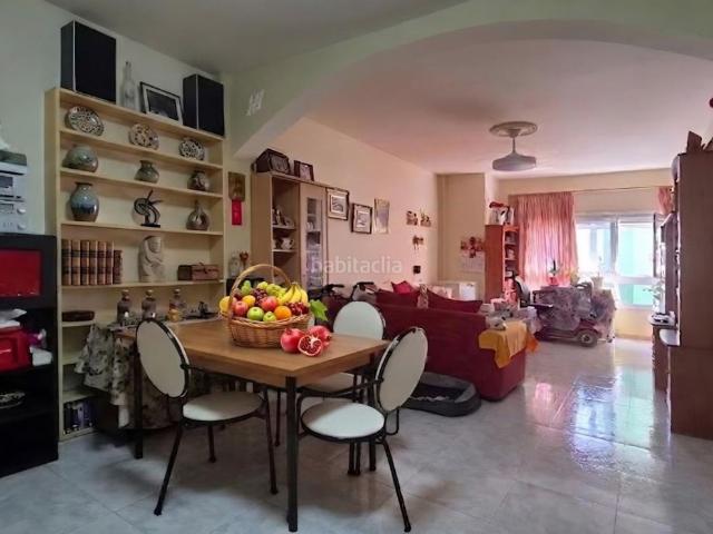 Piso en venta en Santa Lucía de Tirajana, Vecindario El Doctoral Cruce de Sardina. NUDA PROPIEDAD Oportunidad de Inversión Vecindario. Pisos Santa Lucía de.