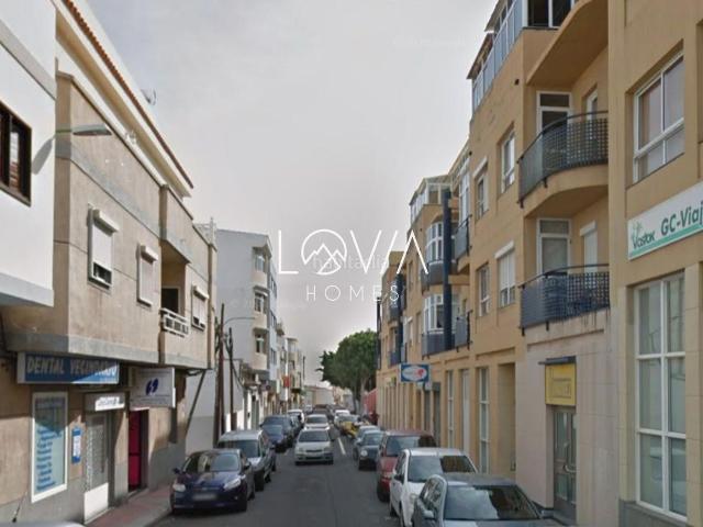 Piso en venta en Santa Lucía de Tirajana, Vecindario El Doctoral Cruce de Sardina. Piso en venta con rentabilidad en Calle Marianella Santa Lucia de Tirajana Las Palmas. Pisos Santa Lucía de.