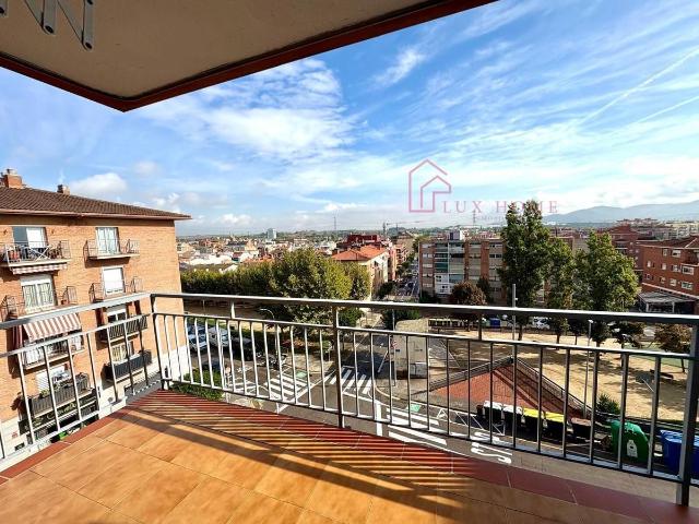 Piso en Venta en Santa Perpètua de Mogoda