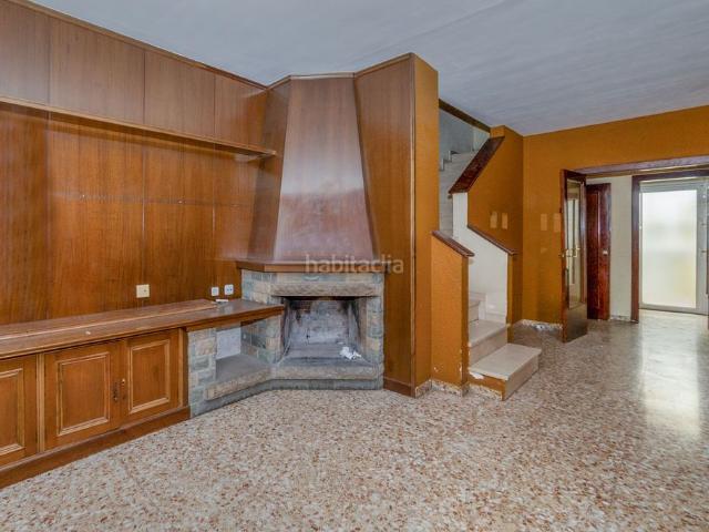 Piso en venta en Santa Perpètua de Mogoda. Chalet adosado en Santa Perpètua de Mogoda. Pisos Santa Perpètua de.