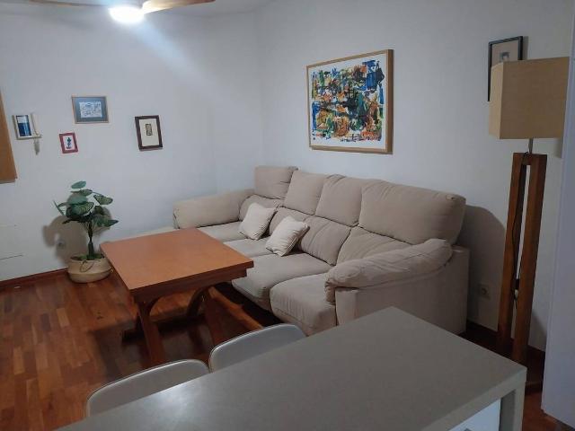 Piso en Venta en Santa Rosa Valdeolleros