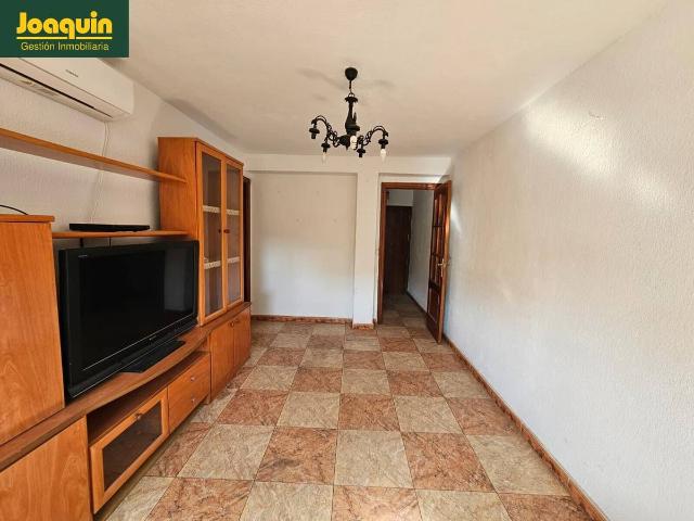 Piso en Venta en Santa Rosa Valdeolleros