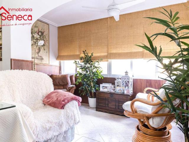 Piso en Venta en Santa Rosa Valdeolleros