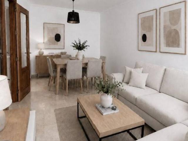 Piso en Venta en Santa Rosa Valdeolleros