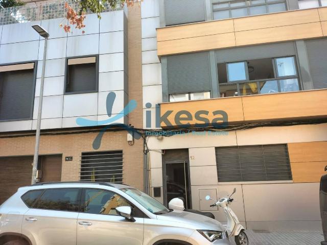 Piso en Venta en Santa Rosa Valdeolleros
