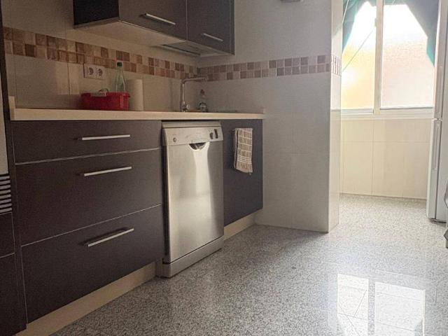 Piso en Venta en Santa Rosa Valdeolleros