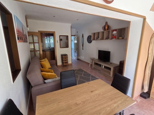 Piso en venta en Santa Susanna. Apartamento ubicado en exclusiva urbanización La Vall de Santa Susanna. Pisos Santa.
