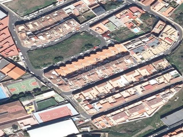 Piso en venta en Santa Úrsula, Cuesta de la Villa. Piso en Calle Aceviños los en Santa Úrsula, Santa C. de Tenerife. Pisos Santa.