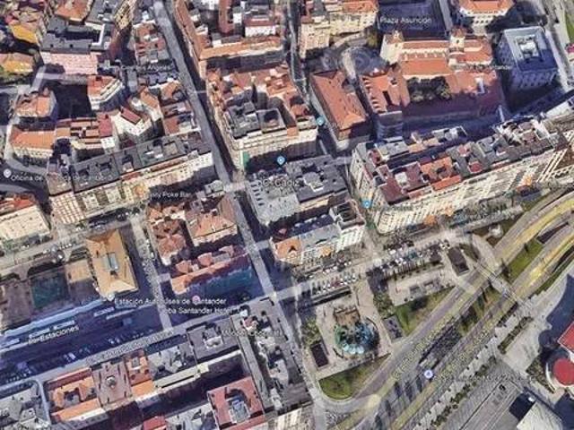 Piso en Venta en Santander