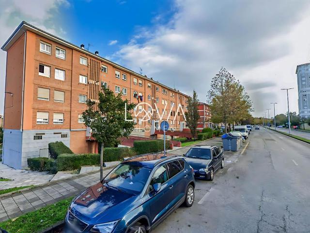 Piso en venta en Santander, Alisal San Román. Inversión Rentabilidad Santander 3 Habitaciones. Pisos.