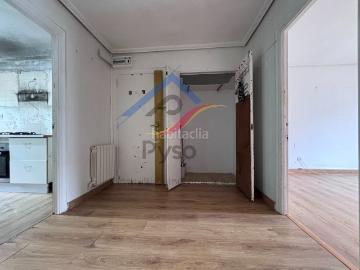 Piso en venta en Santander, Centro Ayuntamiento. OPORTUNIDAD EN PLENO CENTRO DE SANTANDER. Pisos.