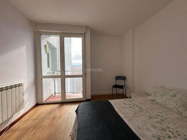 Piso en venta en Santander, Numancia San Fernando. Piso alto, exterior y listo para entrar a vivir en Calle Vargas Santander. Pisos.