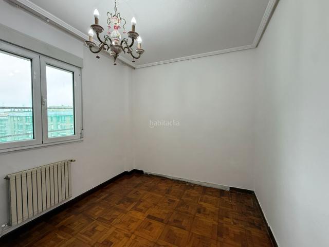 Piso en venta en Santander, Numancia San Fernando. Vivienda situada en 7ª planta muy luminosa. Pisos.