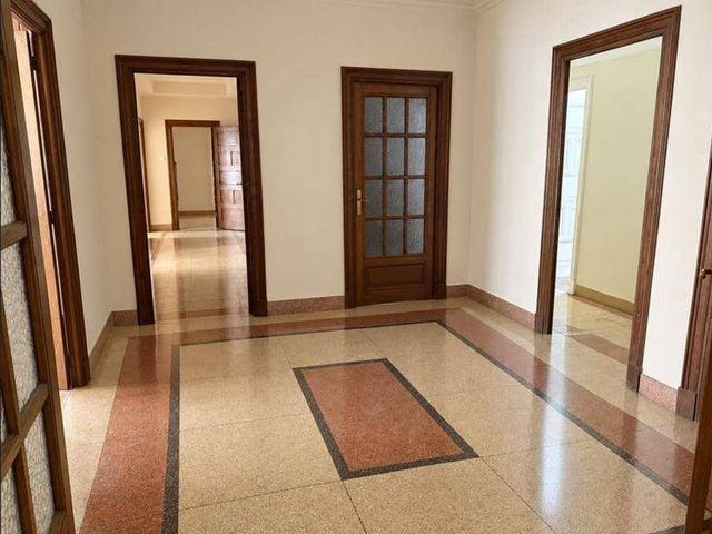 Piso en venta en Santiago de Compostela, A Coruña