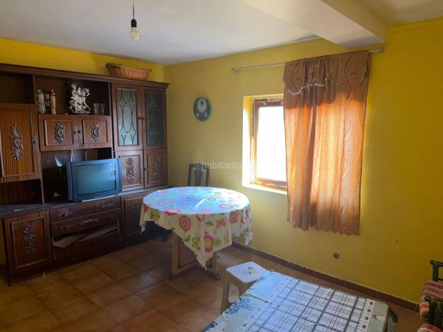 Piso en venta en Santo Domingo de la Calzada. Piso para reformar junto a la catedral de StoDomingo de la Calzada. Pisos Santo Domingo de la.