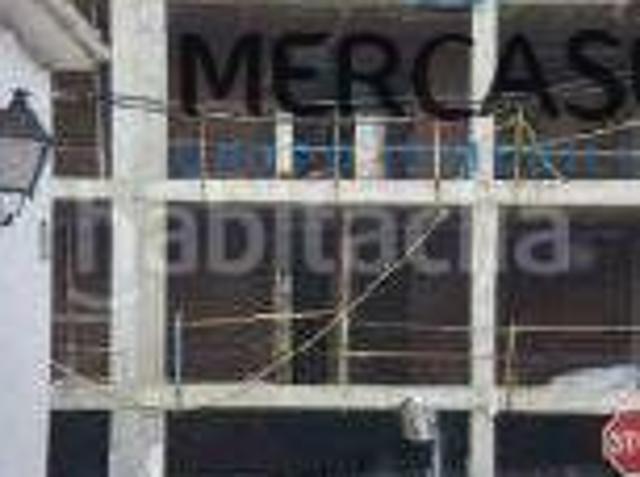 Piso en venta en Santos de la Humosa Los. Edificio en venta en C Esparteros 1, Los Santos de la Humosa. Madrid. Pisos Santos de la Humosa.