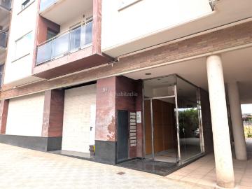 Piso en venta en Santpedor. PIso de habitaciones con balcón y trastero. Pisos.